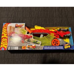 Hot Wheels City Dragon Launch Transporter Vehicle Playset Mattel